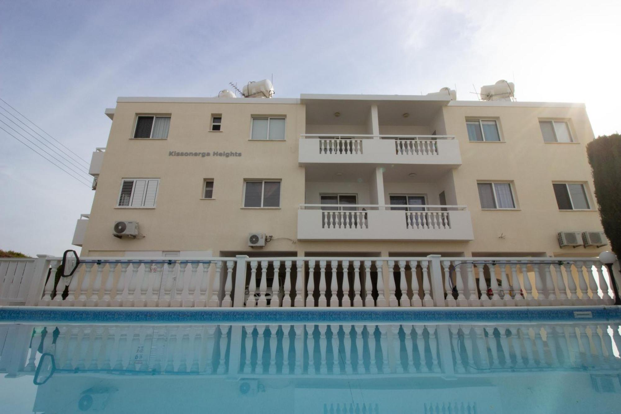 Golden Sunset Apartment Kissonerga Luaran gambar