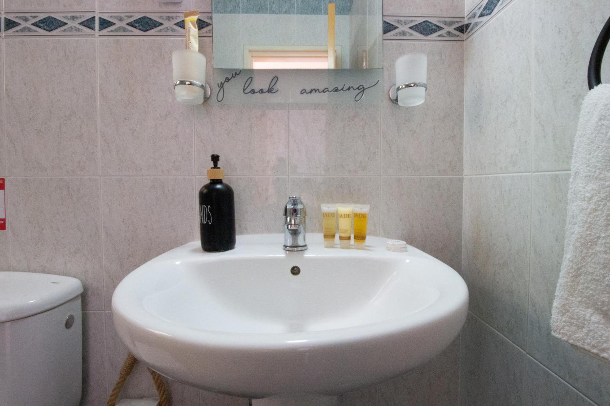 Golden Sunset Apartment Kissonerga Luaran gambar